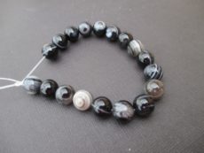 Agate zonée noire : perles rondes de 10 mm