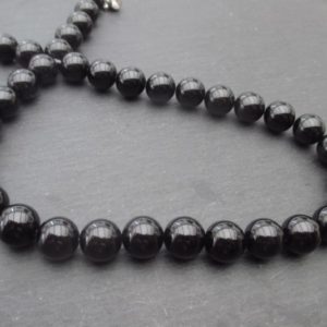 Agate noire perles rondes de 10 mm